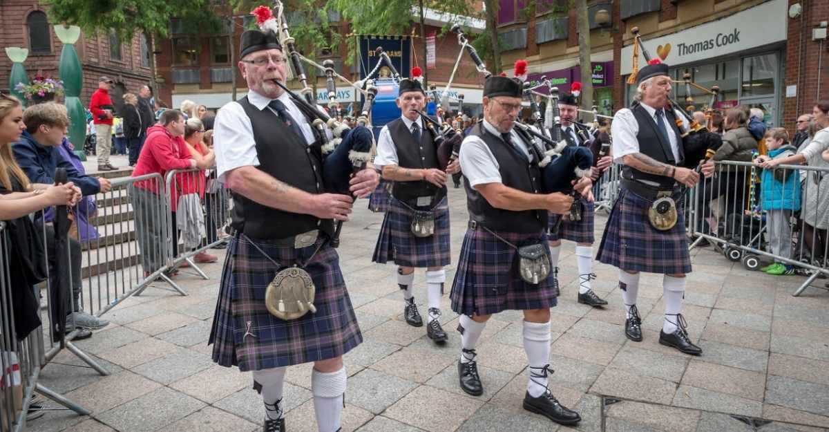 Listen to Traditional Scottish Music