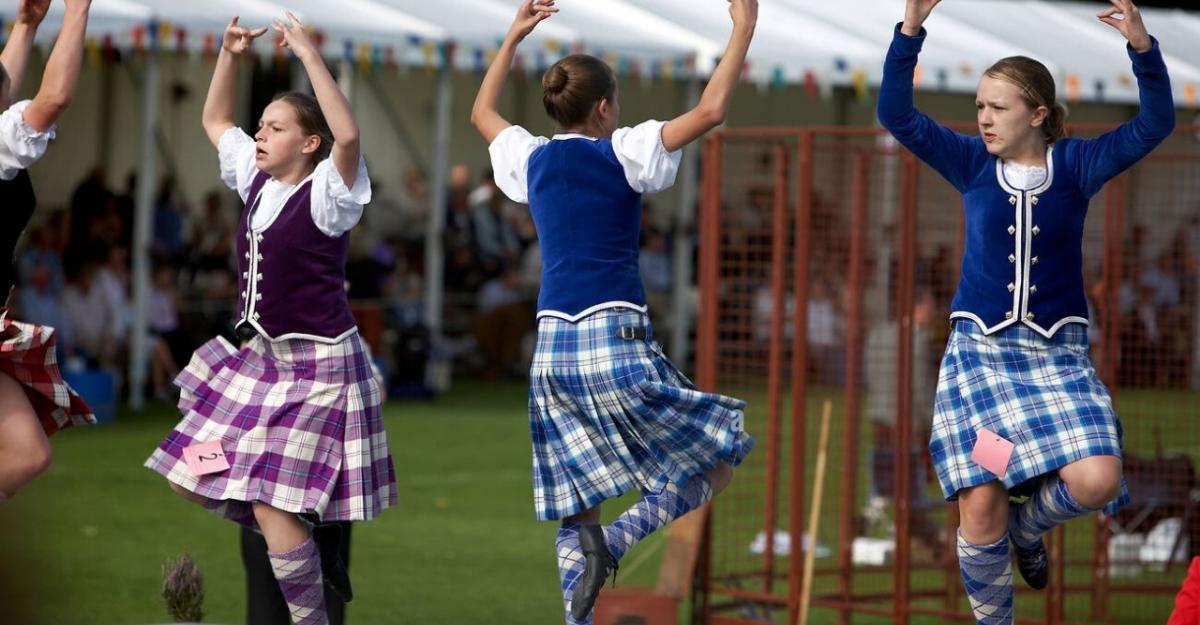 Participate In National Scottish Dance Events