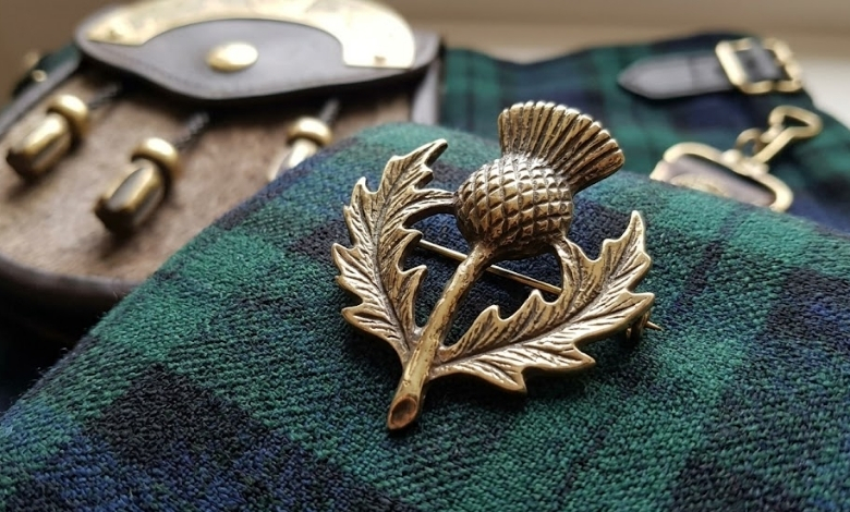 Metals Used to Make Kilt Accessories