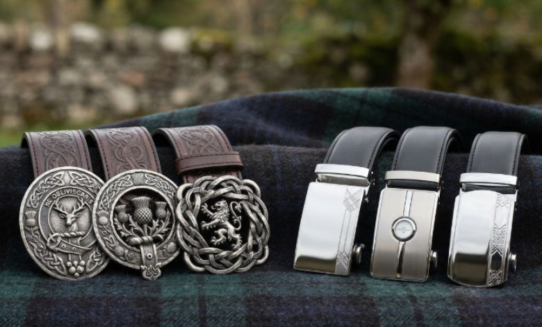 Style and symbolism in kilt buckles